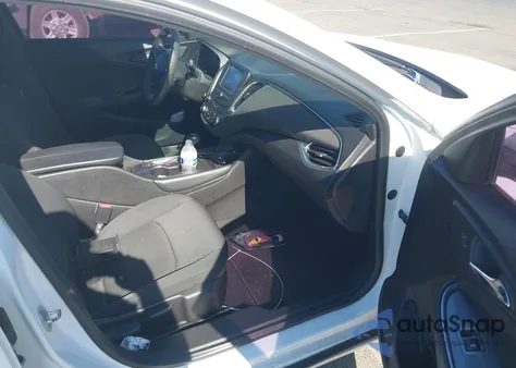 2016 Chevrolet Malibu Lt z USA, uszkodzony, nr VIN 1G1ZE5ST9GF246008